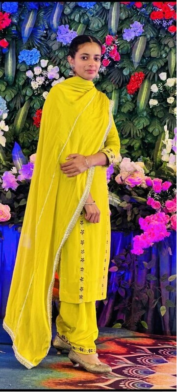 desi chut