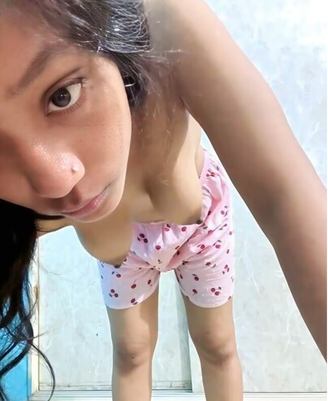 xxx naughty girl